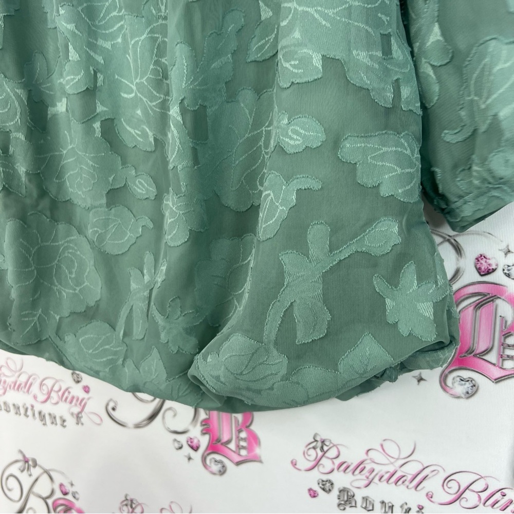 Blousology long sleeve 3D print floral ribbon ties Green Floral Women's Top - Picture 7 of 12
